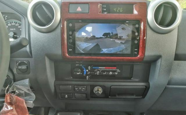Toyota Land Cruiser 70 2020 LHD - Image 3