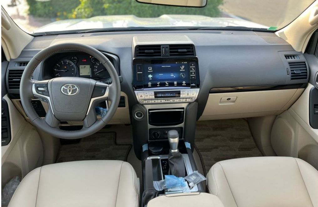 2023 Toyota Prado VX 4.0L V6 - Image 3