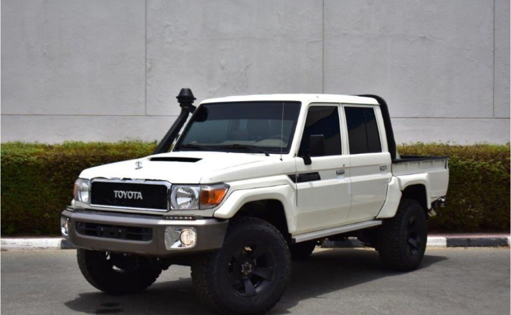 Toyota Land Cruiser 79 Xtreme V8 4.5L Turbo Diesel 4WD - Image 5