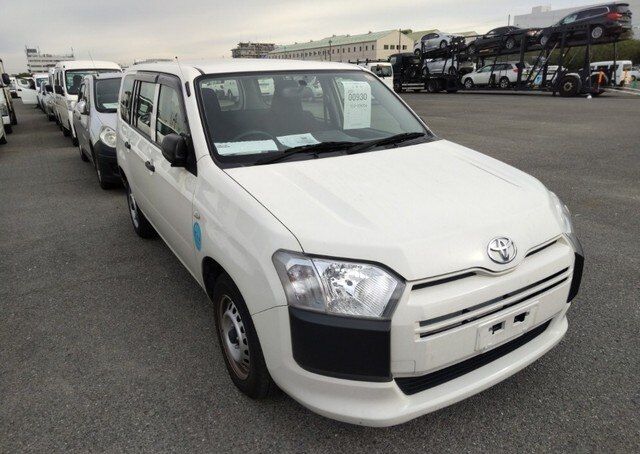 TOYOTA PROBOX 2015