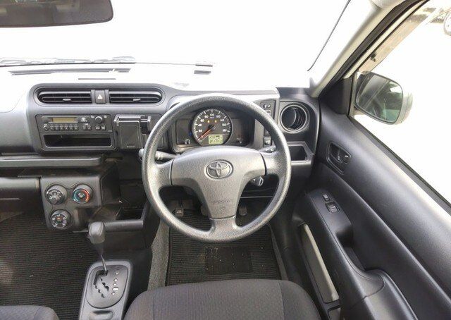 TOYOTA PROBOX 2015 - Image 10