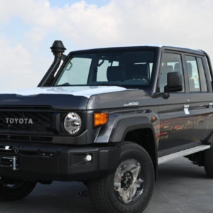 Toyota Land Cruiser Pick Up Double Cab V8 4.5L Manual Transmission