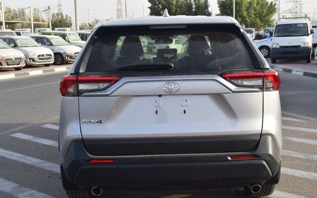 2019 TOYOTA RAV4 4XD - Image 8