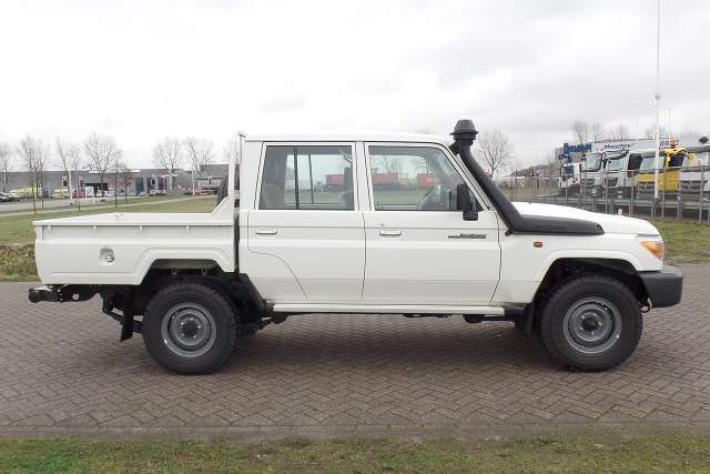 Toyota Land Cruiser HZJ79L DC 4×4 2019 - Image 4