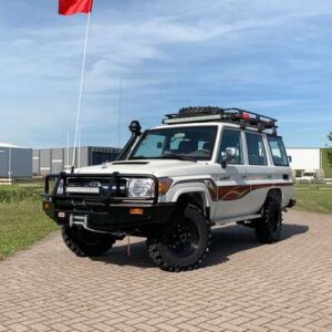 Toyota Land Cruiser VDJ76L V8 Hard Top 2019